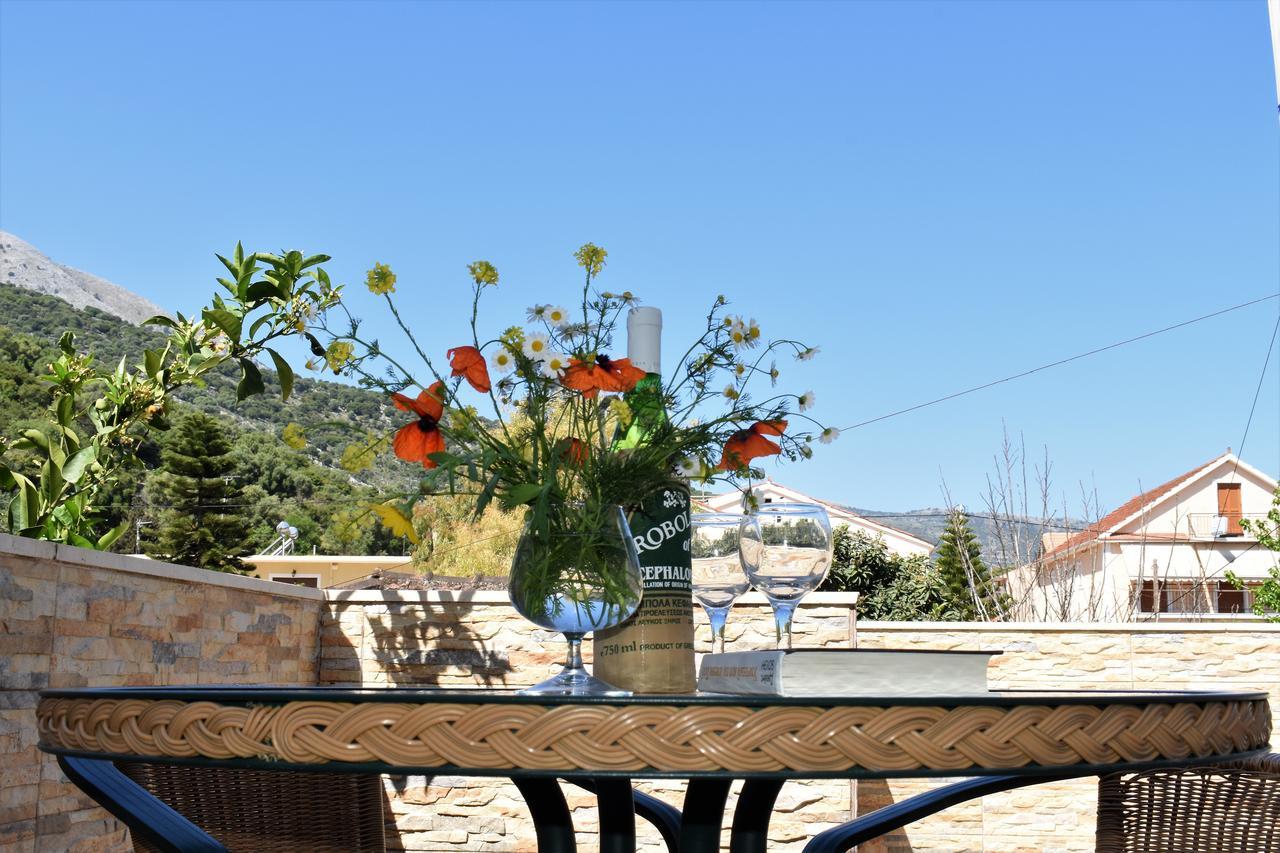 Starvillas Apartments And Studios Agia Efimia Екстериор снимка